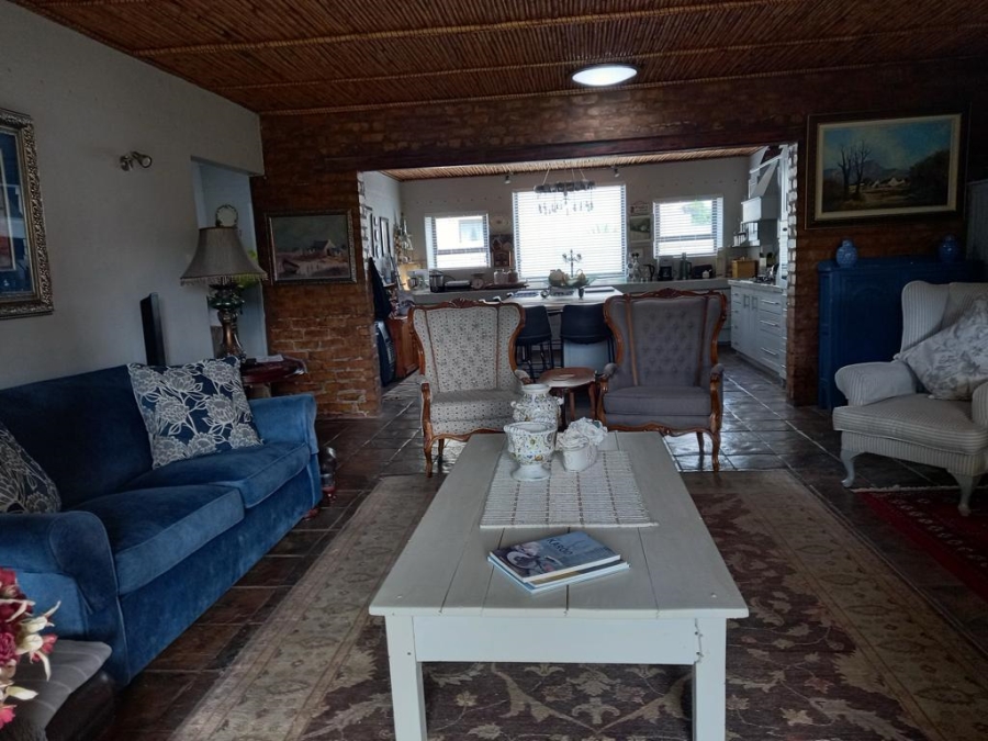 3 Bedroom Property for Sale in Stilbaai Wes Western Cape
